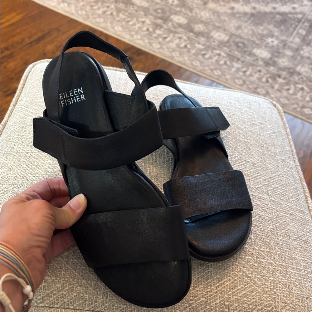 Eileen fisher KANZA black tumbled leather sandal amazing  used condition size 8